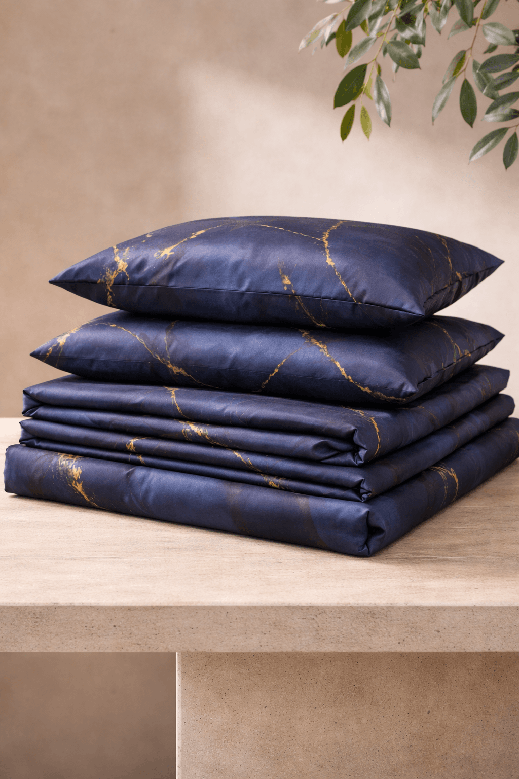 Navy Marble Elegance thumbnail 3